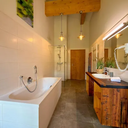 Bellone 52 Chalet *